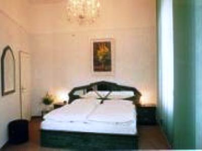 Krivan Hotel Karlowe Wary Zewnętrze zdjęcie