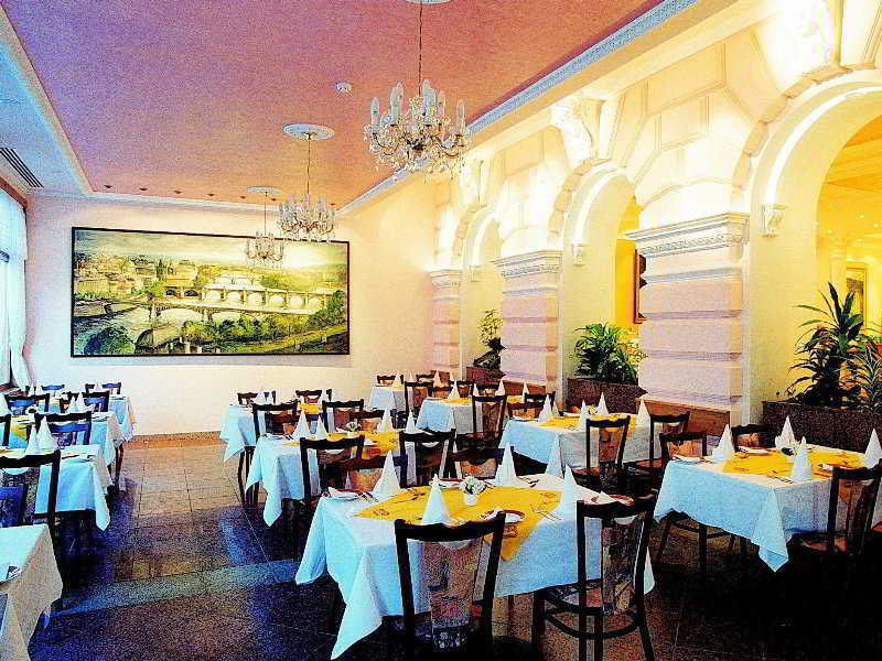 Krivan Hotel Karlowe Wary Zewnętrze zdjęcie